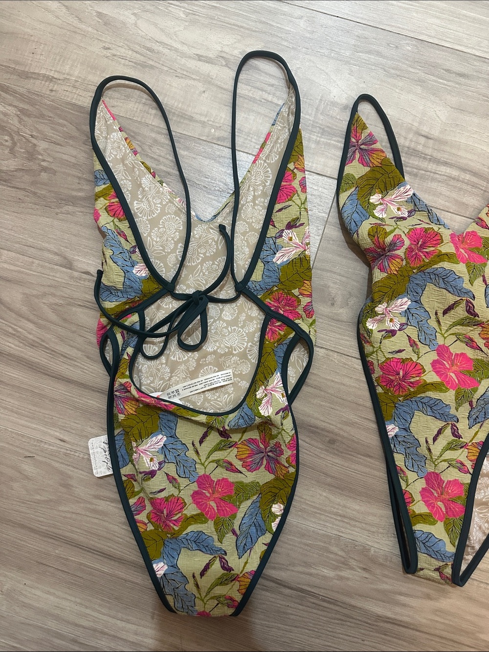 NWT Free People Free est Amber One Piece Swimsuit-Wood Rose - Picture 3 of 3